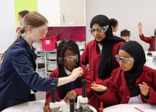 Inspiring Young Scientists Inspiring Young Scientists