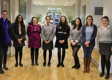 Alumnae Mentoring Scheme Alumnae Mentoring Scheme