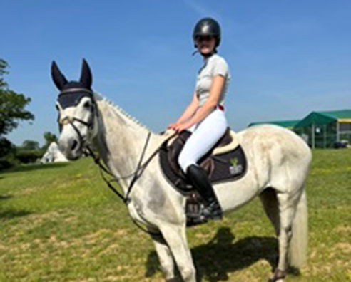 Larissa Impresses Nationally