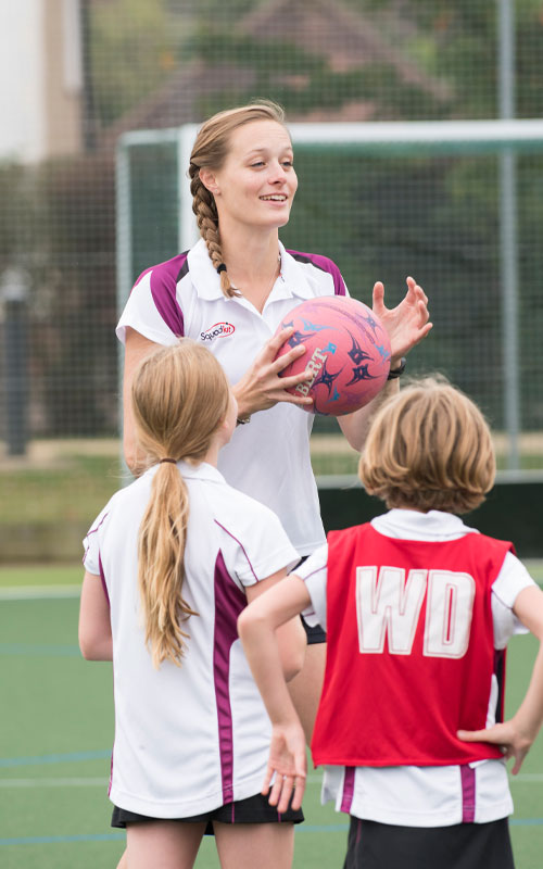 BGS students playing netball